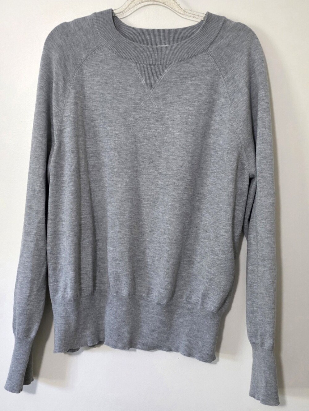H&M L.O.G.G. Gray Long Sleeve Crewneck Sweater Clean Girl Minimalist Medium